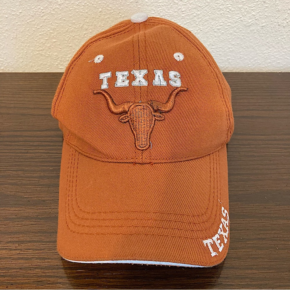 Texas Longhorn Hat Preowned & Personalized Hook & Latch Adjustable